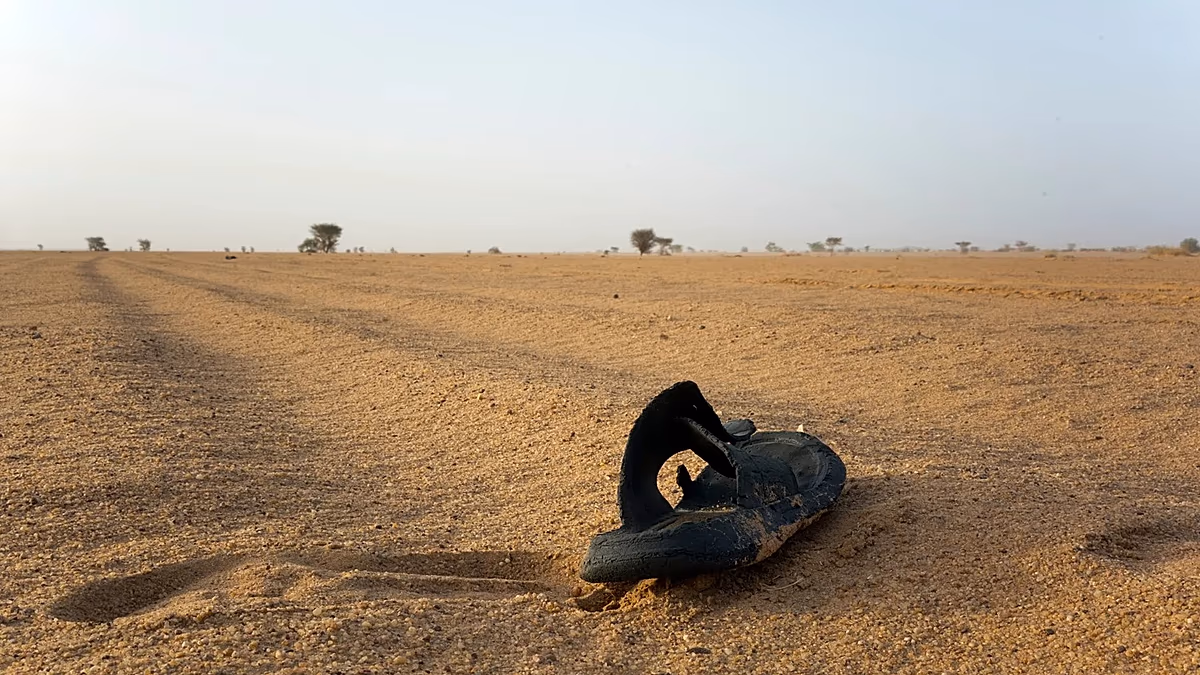 Une panne de camion au Niger bloque les passagers et fait 49 morts dans le désert du Sahara