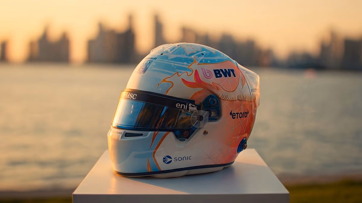 Un artiste qatari conçoit le casque de Pierre Gasly pour le Grand Prix du Canada