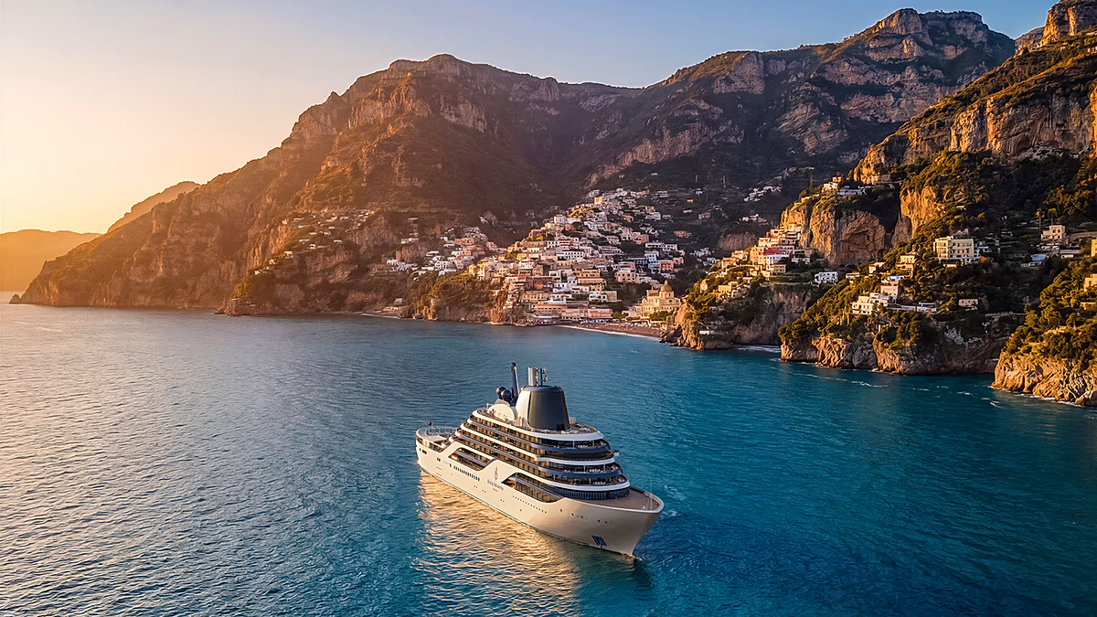 Four Seasons dévoile son deuxième yacht ultra-luxueux avec de vastes suites et un service individuel