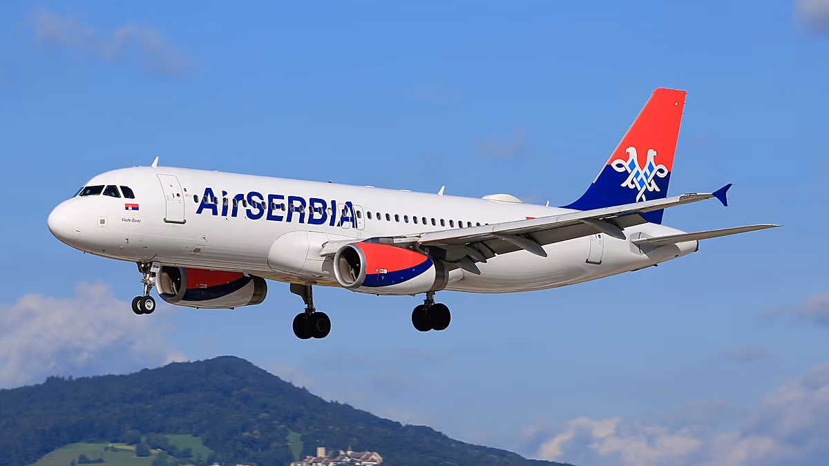 De la Caspienne aux Balkans : à quoi ressemble vraiment la route Bakou-Belgrade d'Air Serbie