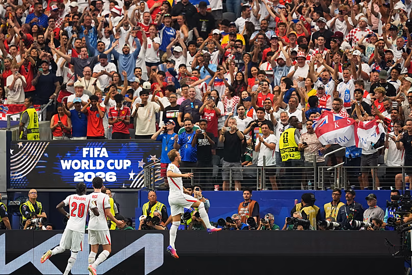 Harry Kane, de l'Angleterre, célèbre le deuxième but de son équipe lors du match du groupe L de la Coupe du monde contre la Croatie à Arlington, Texas, près de Dallas, le mercredi 17 juin 2026.