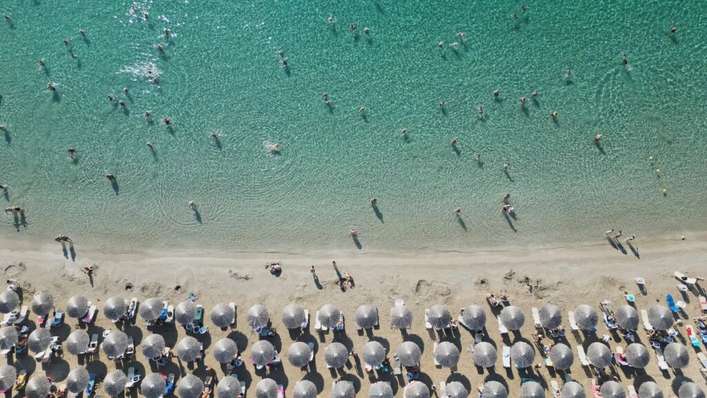 La Grèce enregistre une forte hausse des recettes touristiques et des arrivées au cours des quatre premiers mois de 2026