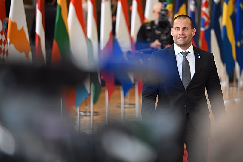 Le Premier ministre maltais, Robert Abela, arrive au sommet de l'UE à Bruxelles, le 22 janvier 2026.