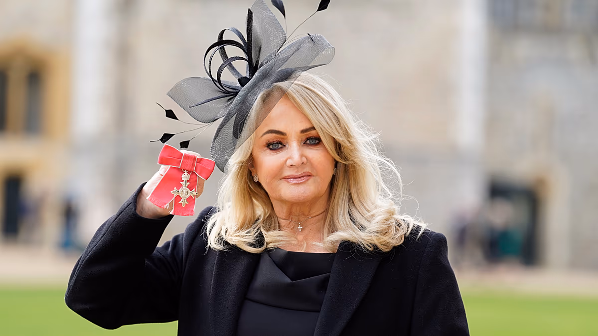 Bonnie Tyler est sortie du coma provoqué mais toujours dans un état grave
