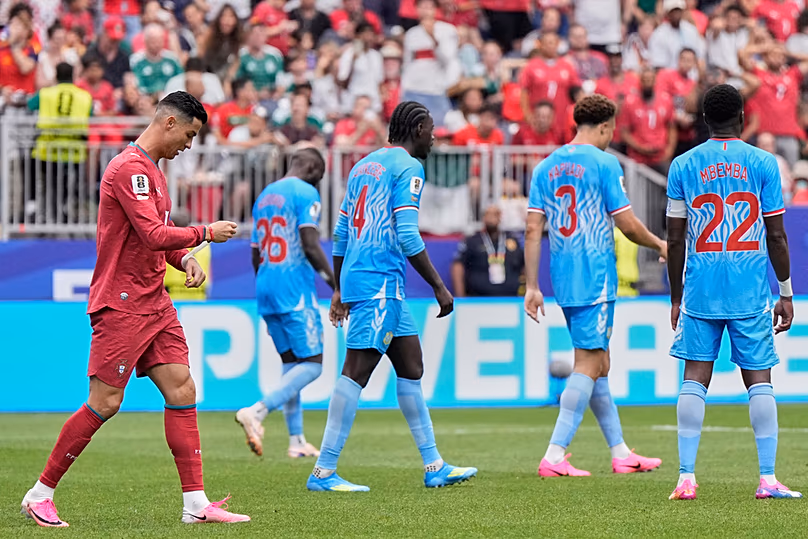 Le Portugais Cristiano Ronaldo, à gauche, réagit après avoir échoué à marquer lors du match de football du Groupe K de la Coupe du monde entre le Portugal et le Congo à Houston, le mercredi 17 juin 2026.