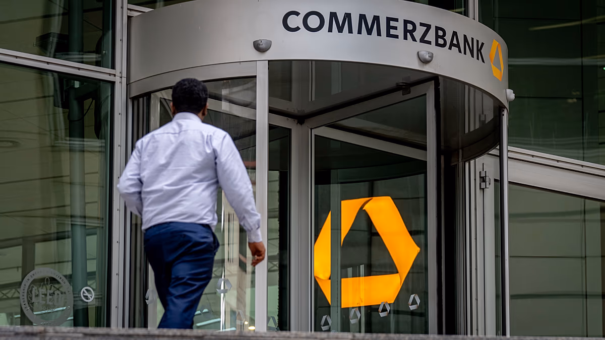 L'Allemagne bloque l'offre d'UniCredit sur Commerzbank mais le cours de l'action s'envole