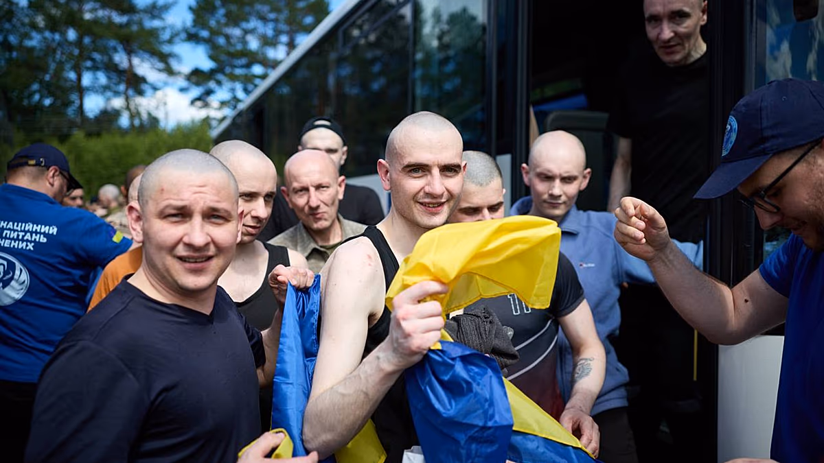 La Russie et l'Ukraine échangent chacune 160 soldats lors du dernier échange de prisonniers