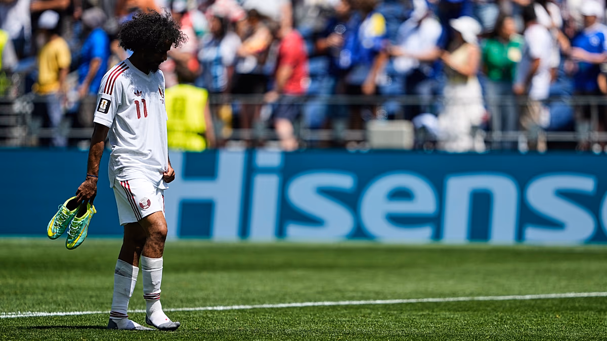 Les supporters du Qatar ont bon espoir pour l'avenir malgré l'élimination de la Coupe du monde après la défaite de la Bosnie