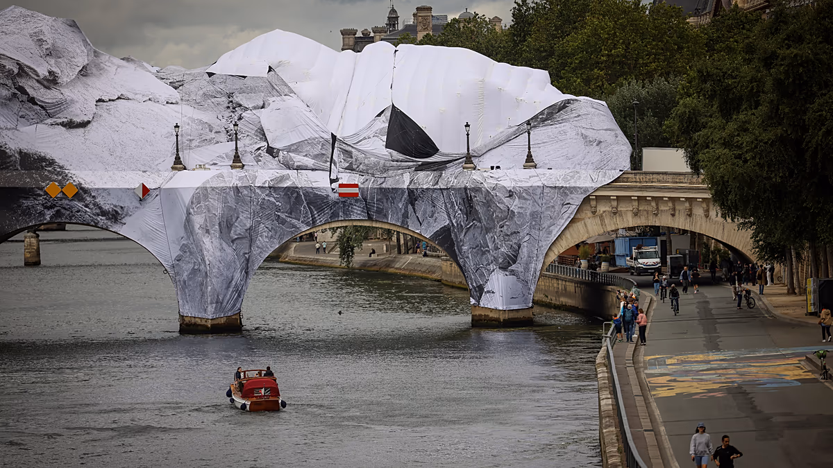 Paris : travaux en cours pour "La Caverne du Pont Neuf", ouverture reportée sine die