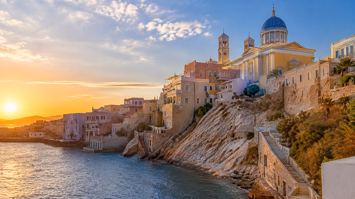 Vivre gratuitement sur cette île de rêve en Grèce ? Voici ce que vous devez faire