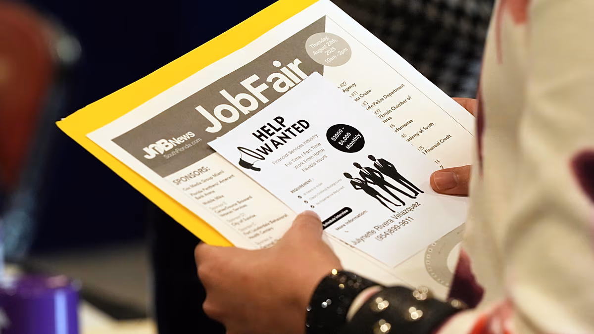 La croissance de l’emploi aux États-Unis s’effondre alors que le chômage dans la zone euro reste à son plus bas niveau