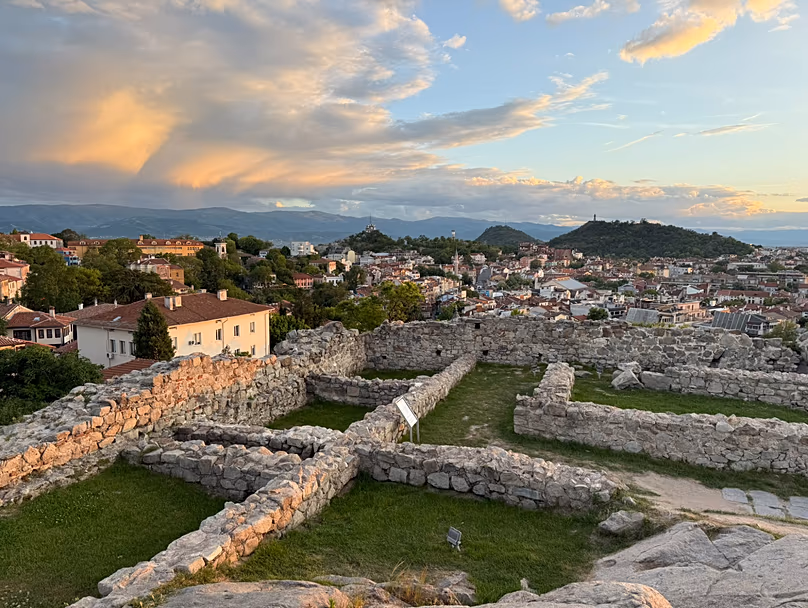 Le complexe archéologique de Nebet Tepe est une visite incontournable pour le coucher du soleil
