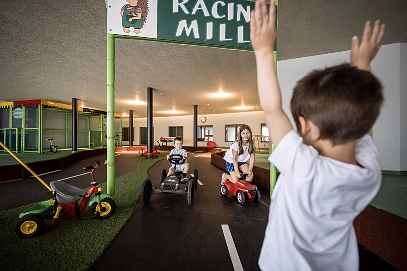 La piste de course en salle connaît un grand succès
