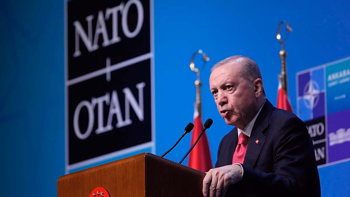 Comment les dirigeants de l'OTAN ont réagi au cadeau sophistiqué d'armes à feu d'Erdoğan