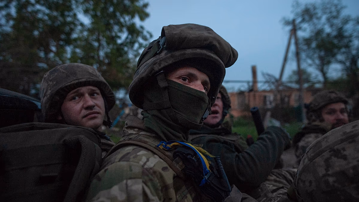 Could military-age Ukrainian men lose temporary protection status in Germany?