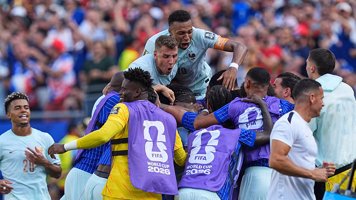 La France élimine le Maroc de la Coupe du monde en quart de finale avec le même score de 2-0 qu'en 2022