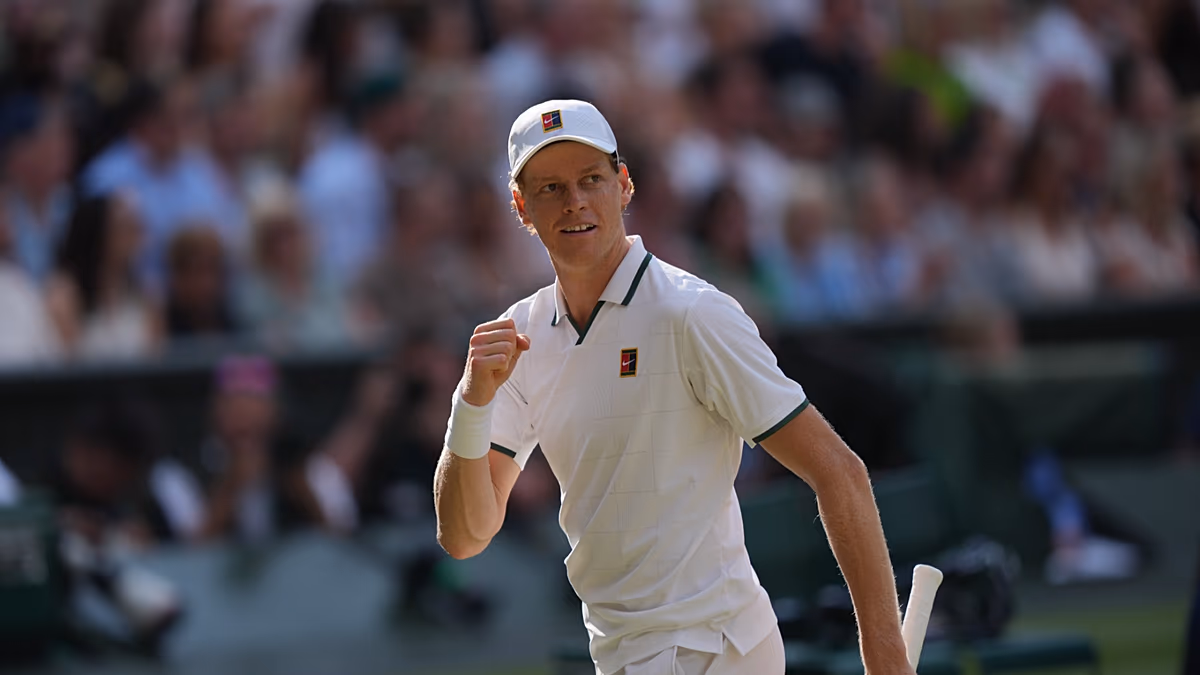 Le champion en titre Sinner bat Djokovic pour organiser la finale de Wimbledon contre Zverev