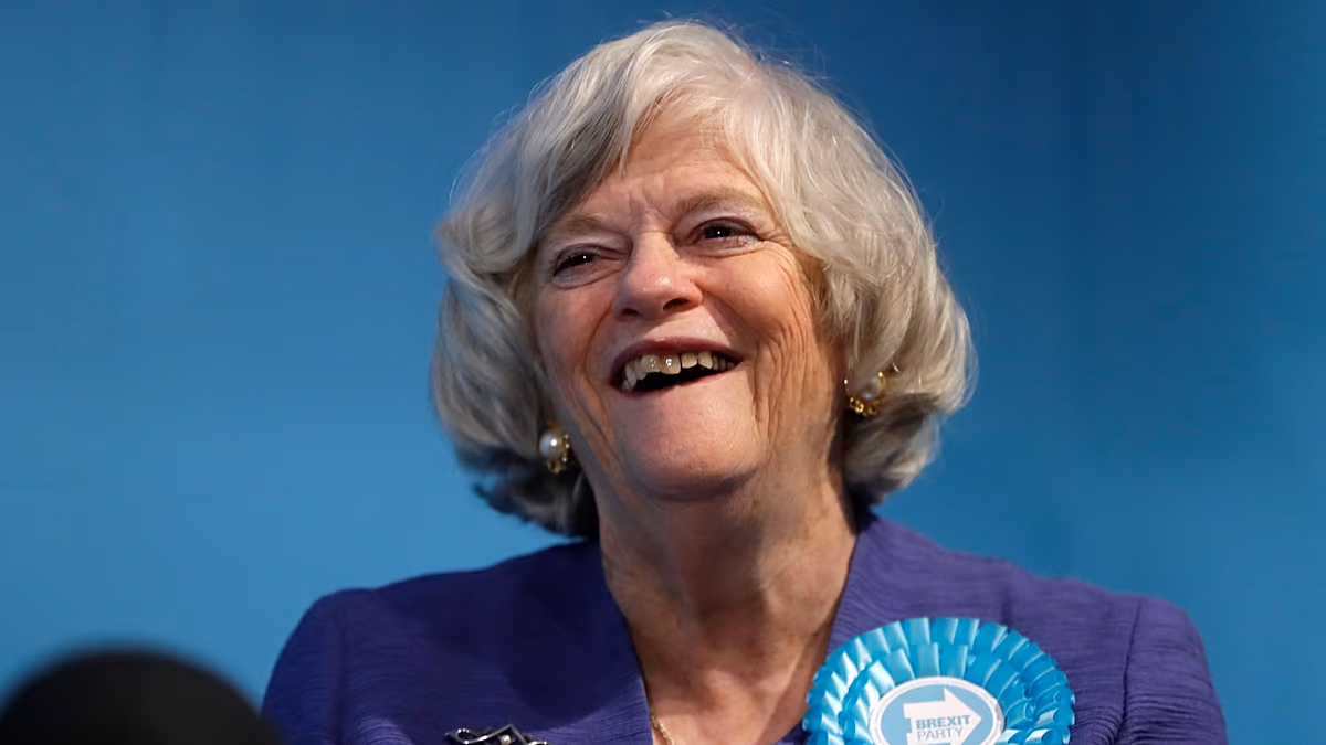 Un homme soupçonné de meurtre après la découverte de la mort de l'ancienne députée Ann Widdecombe, selon la police britannique
