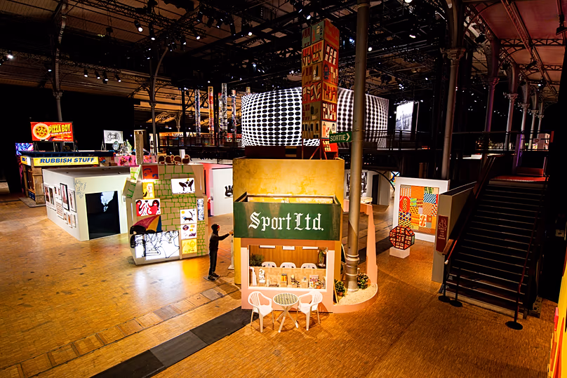 Exposition Au-delà des rues à la Grande Halle de La Villette