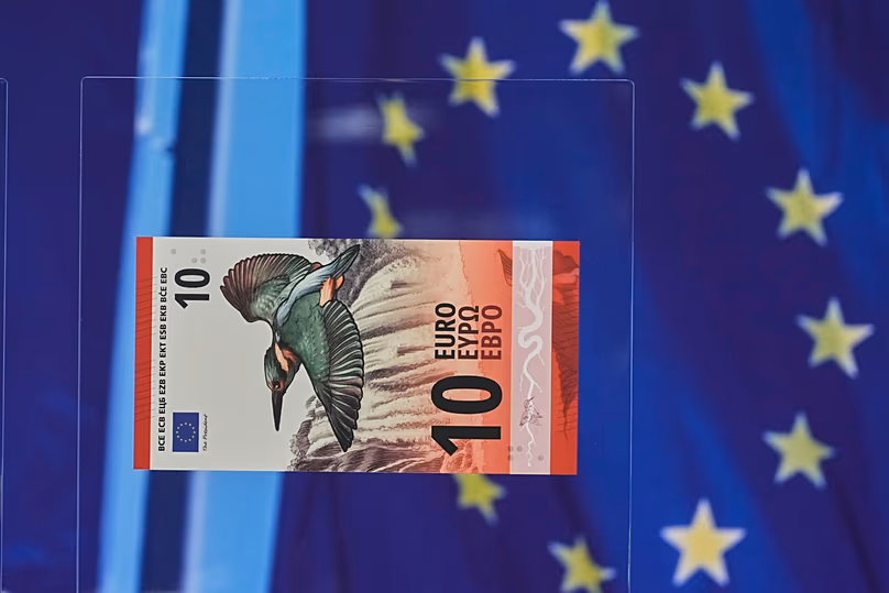 Le dessin sur le thème de la nature du billet de 10 euros, présenté le jeudi 23 juillet 2026 à Francfort, en Allemagne