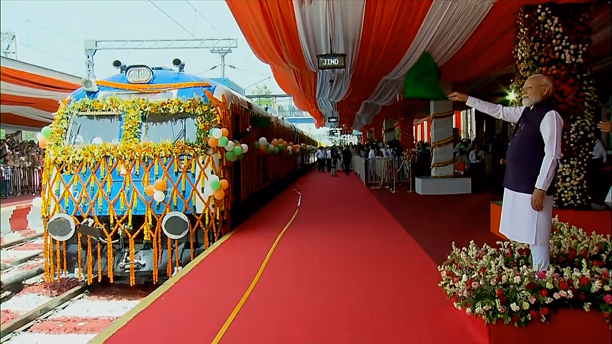 L'Inde lance le premier train de voyageurs à hydrogène pour réduire les émissions