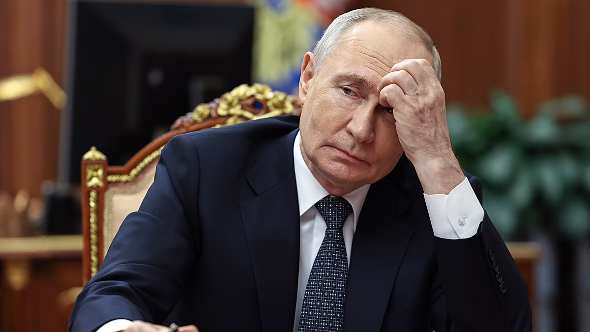 L’UE accepte de nouvelles sanctions contre la Russie alors que la Grèce obtient une exemption pour le GNL