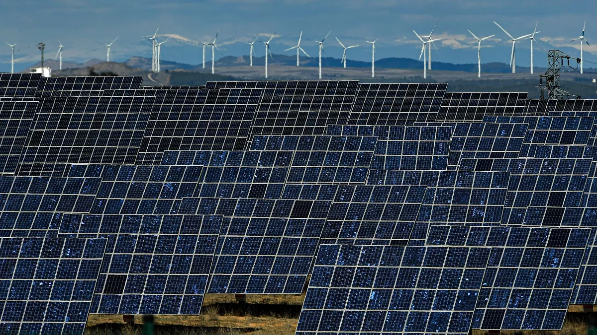 L’UE s’efforce de tripler le stockage d’énergie alors que les énergies renouvelables sont gaspillées