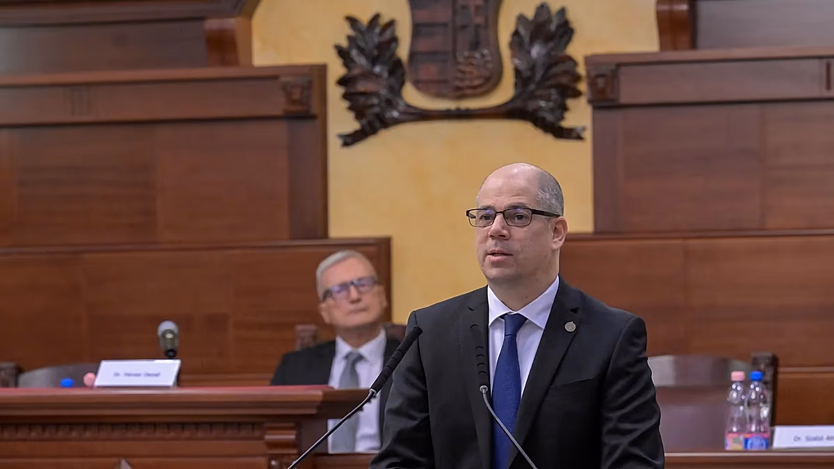 Le procureur hongrois démissionne sous la pression d'une victoire politique pour les Magyars