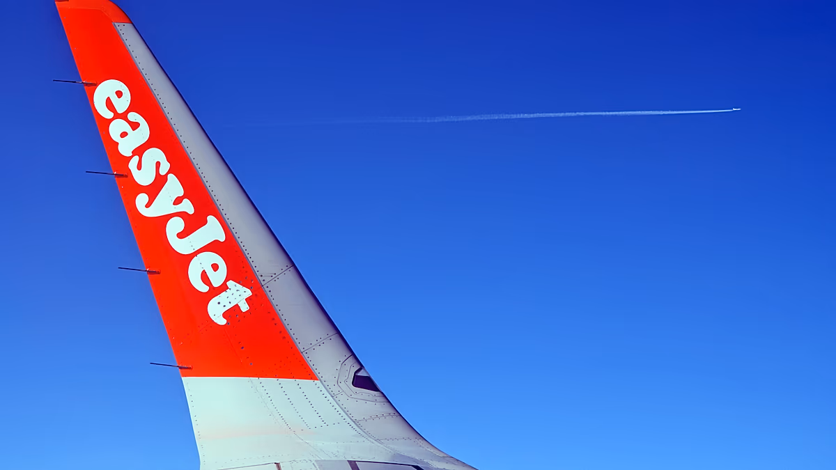 Les actions d'EasyJet bondissent de 10 % alors que le conseil d'administration soutient la proposition de rachat de Castlelake
