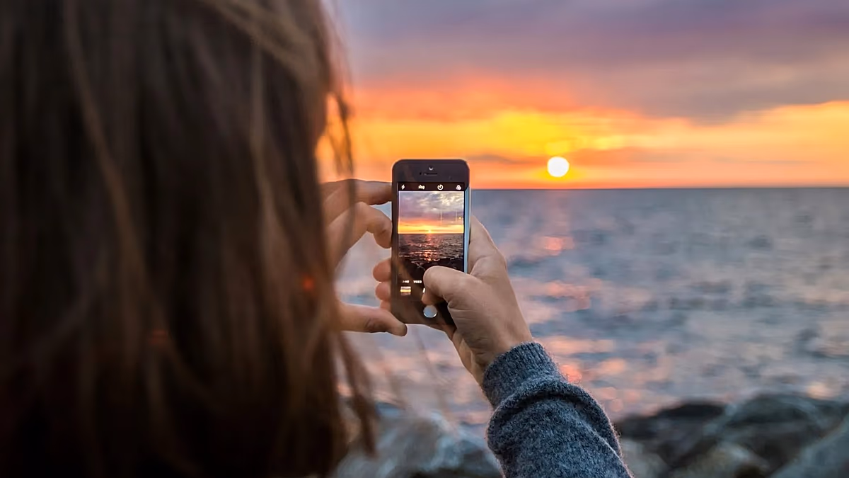 Les réseaux sociaux gâchent l'élément de surprise des voyages – voici ce que vous pouvez faire pour y remédier
