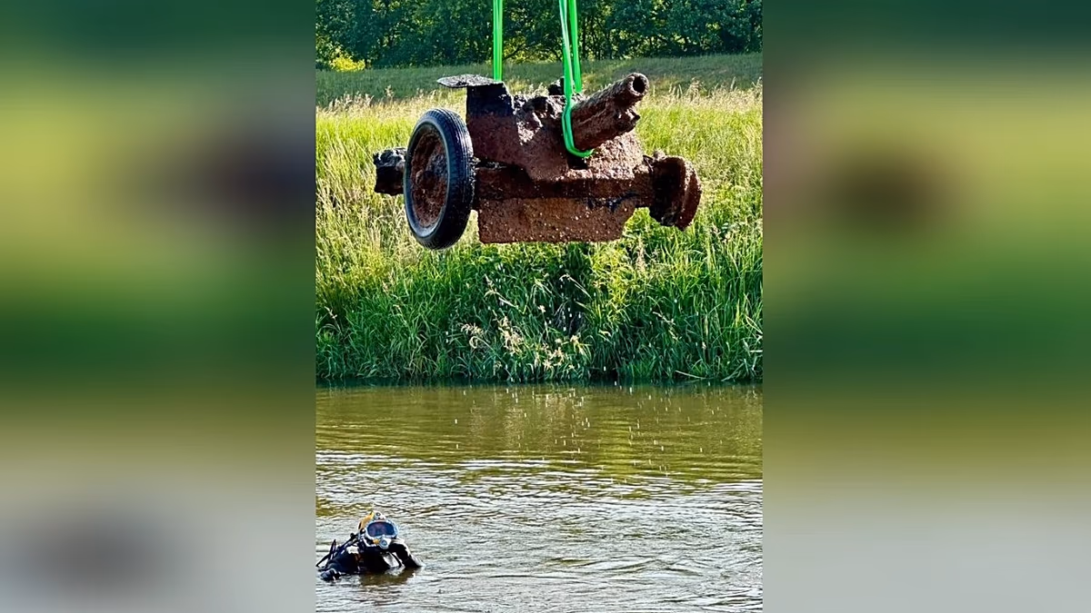 Un canon de la Seconde Guerre mondiale récupéré dans une rivière en Allemagne