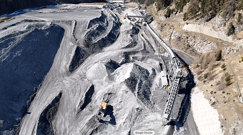 Here, 7.7 million cubic metres of spoil from the underground tunnel construction site are being used to create a new valley floor.
