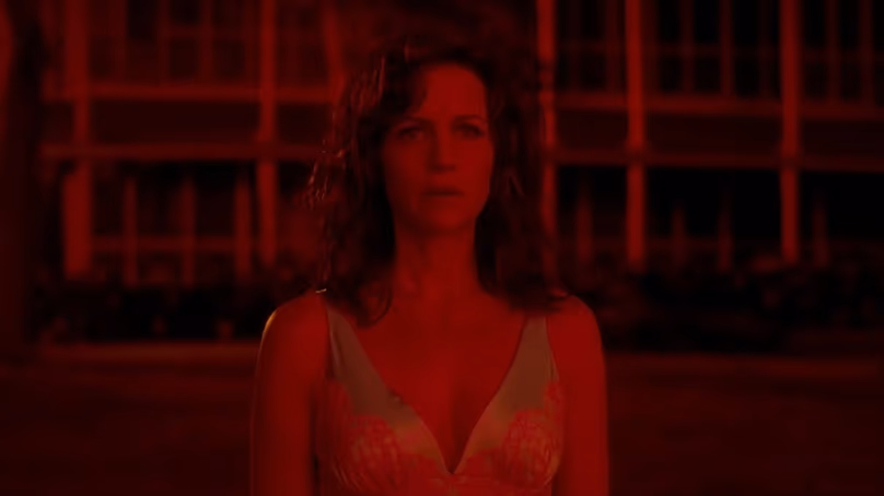 Carla Gugino dans