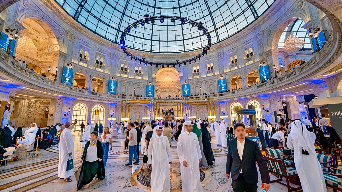 Fortunes parfumées : Teeb Al Hazm de Doha prévoit de faire ses débuts à Londres alors que les parfums du Golfe gagnent en popularité