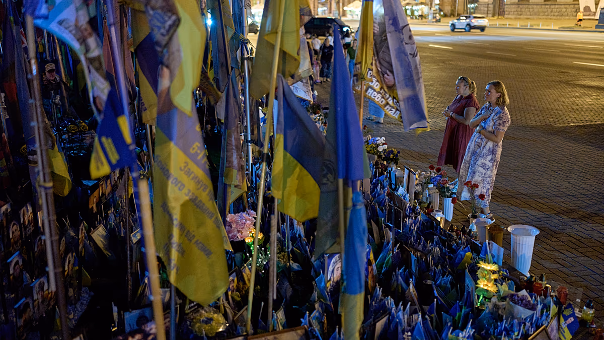 Au moins deux morts dans de nouvelles frappes russes en Ukraine