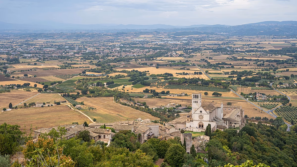 L'Italie dévoile un réseau de sentiers de 1 500 km dédié à saint François avant la visite du pape à Assise