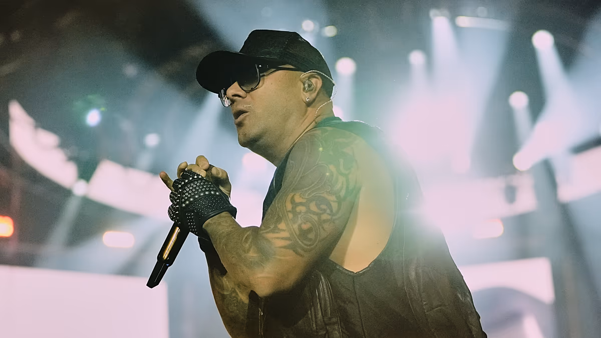 La star du reggaeton Wisin lance l'Université de Perreo pour préserver l'histoire du genre