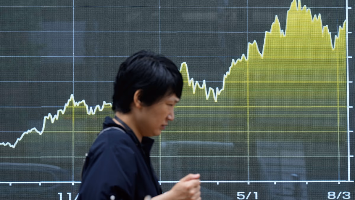Le rendement des obligations japonaises à 10 ans atteint son plus haut niveau depuis 30 ans alors que les données de croissance sont décevantes