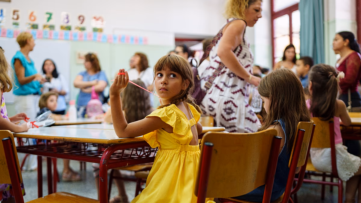Les parents grecs se préparent à la rentrée scolaire