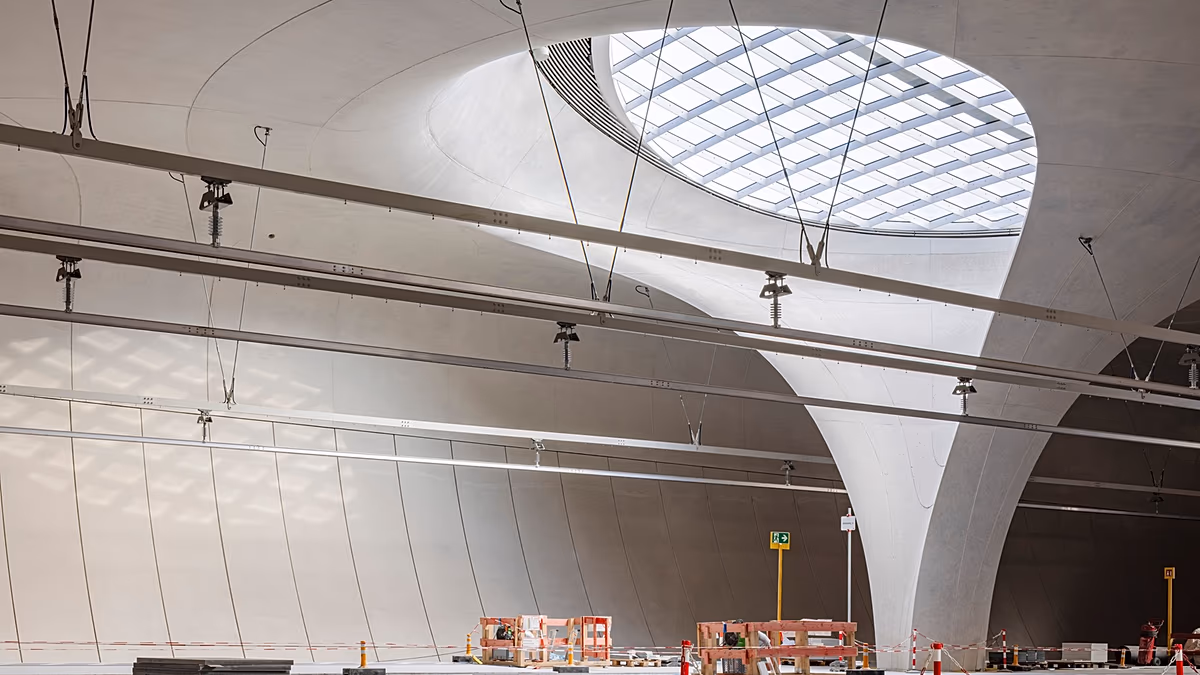 La gare sans climatisation de Stuttgart est-elle une conception géniale ou la prochaine erreur du mégaprojet ?