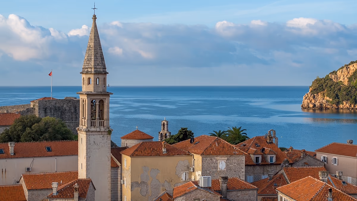 Guide de voyage Budva : Comment l'éblouissante ville de la Riviera du Monténégro conquiert l'Europe