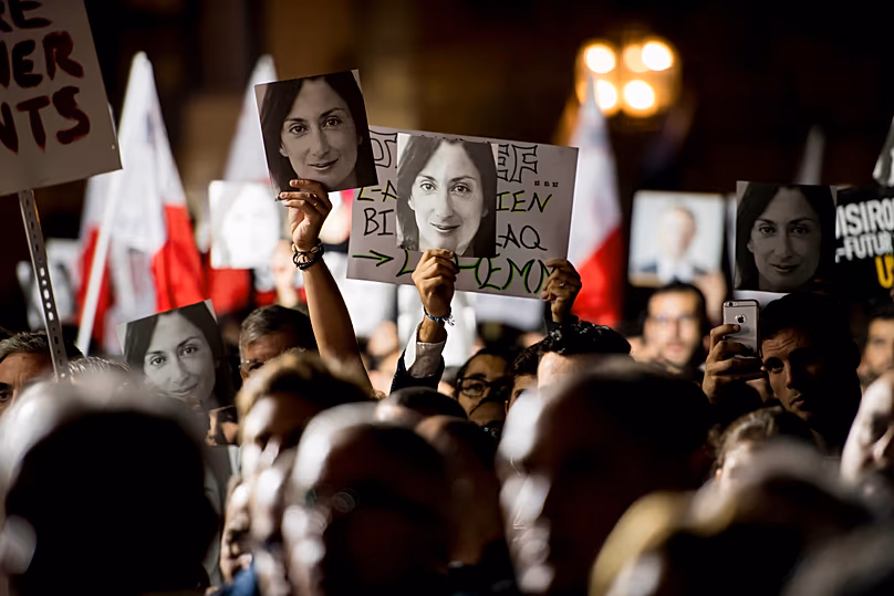 Des manifestants à La Valette demandent la démission du Premier ministre Joseph Muscat suite aux développements de l'affaire du meurtre de Daphne Caruana Galizia, le 29 novembre 2019.