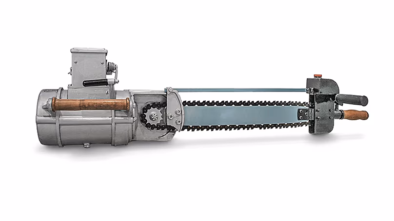 Première tronçonneuse individuelle STIHL à moteur électrique