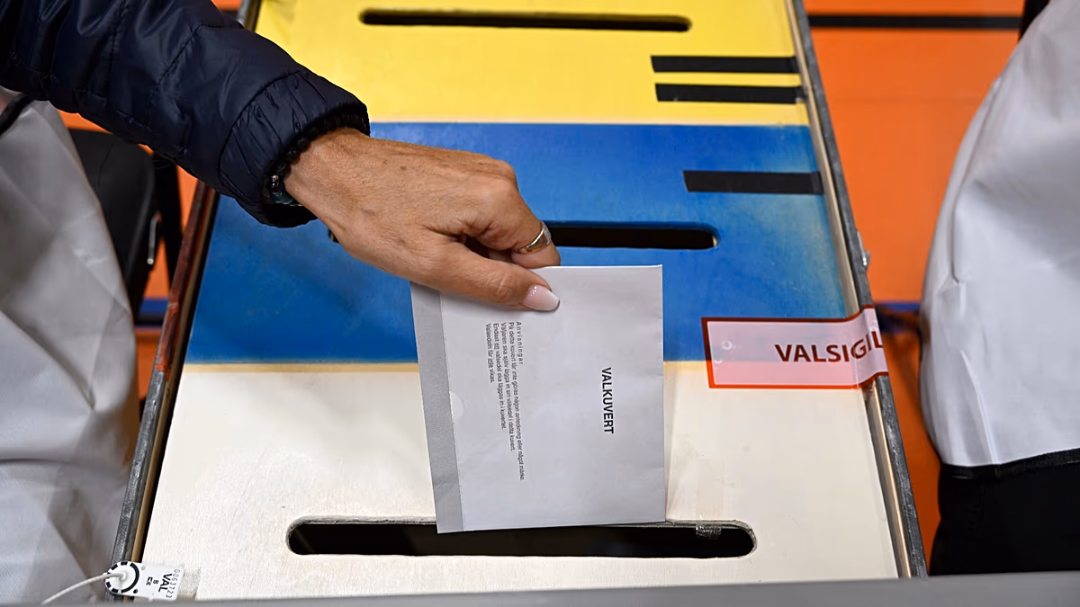 La Suède se rend aux urnes dans une course électorale serrée dominée par l'État-providence et la sécurité