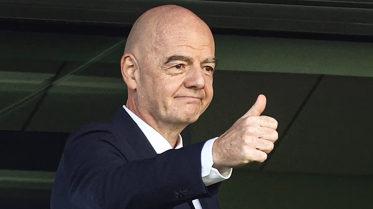 Les grands championnats européens accentuent la pression sur Infantino en appelant à une réforme de la FIFA