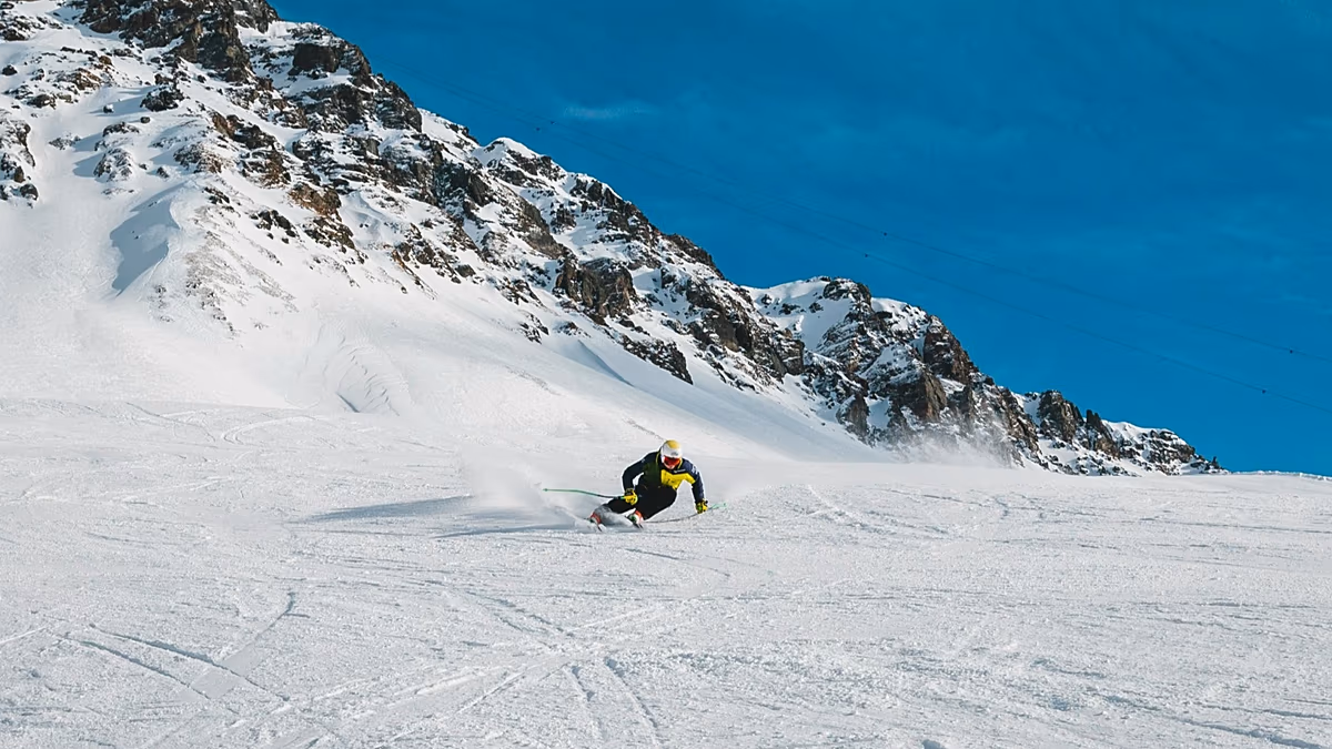 IA, croisières à ski et génération Z : le PDG de dnata parle des tendances qui déterminent les voyages aux Émirats arabes unis et au-delà