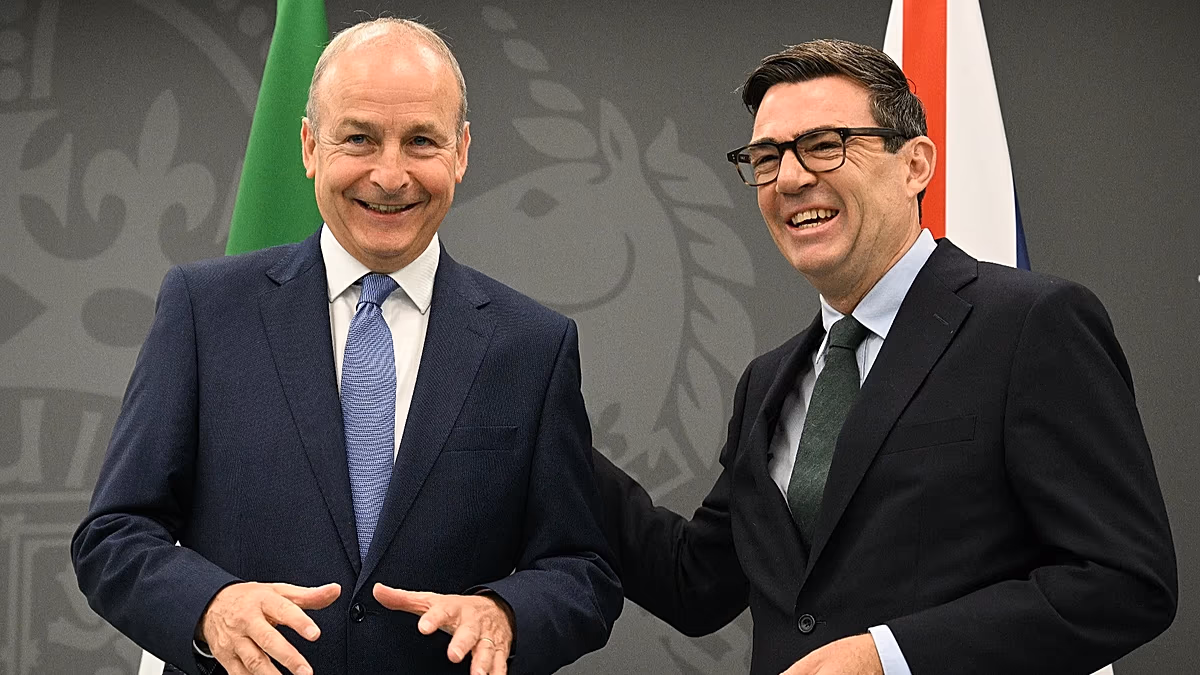 Burnham promet de « mesures supplémentaires » pour approfondir les liens avec l'UE lors de sa réunion avec le Taoiseach irlandais