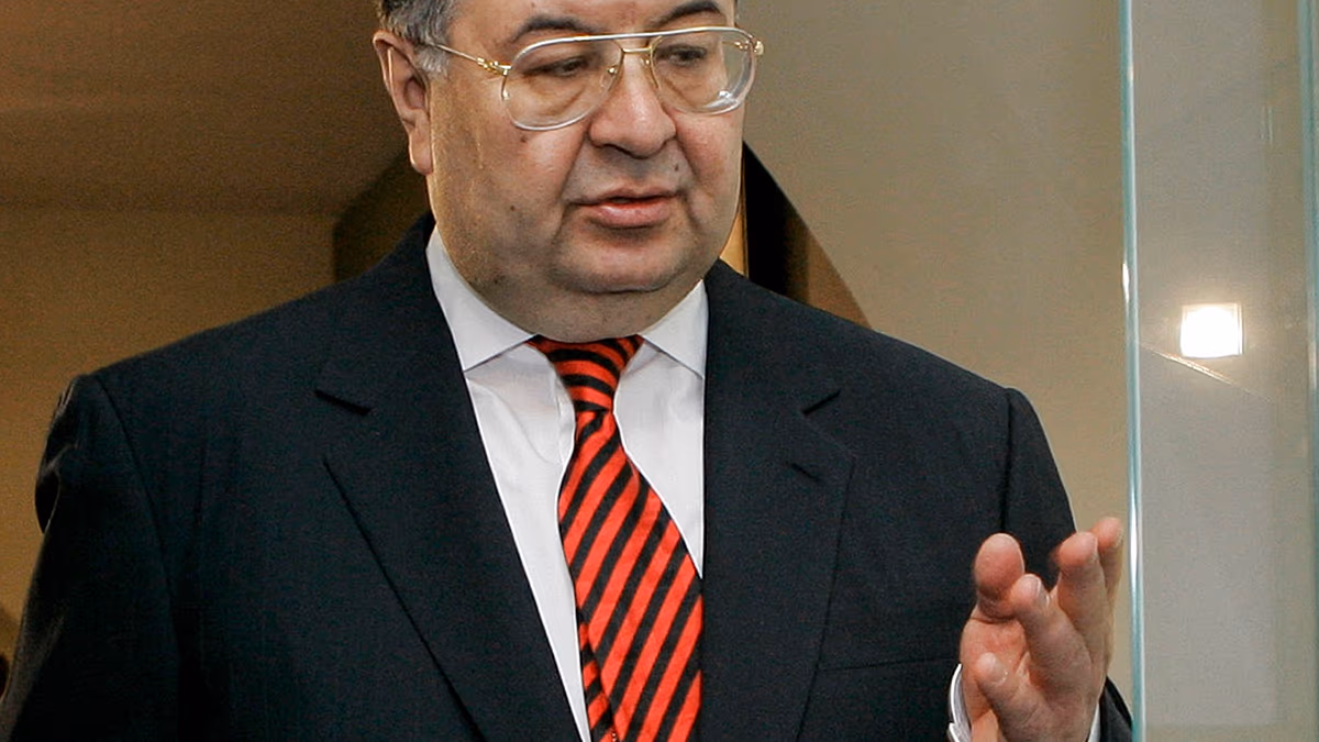 La France se joint à la Slovaquie pour demander la radiation de l'oligarque russe Ousmanov