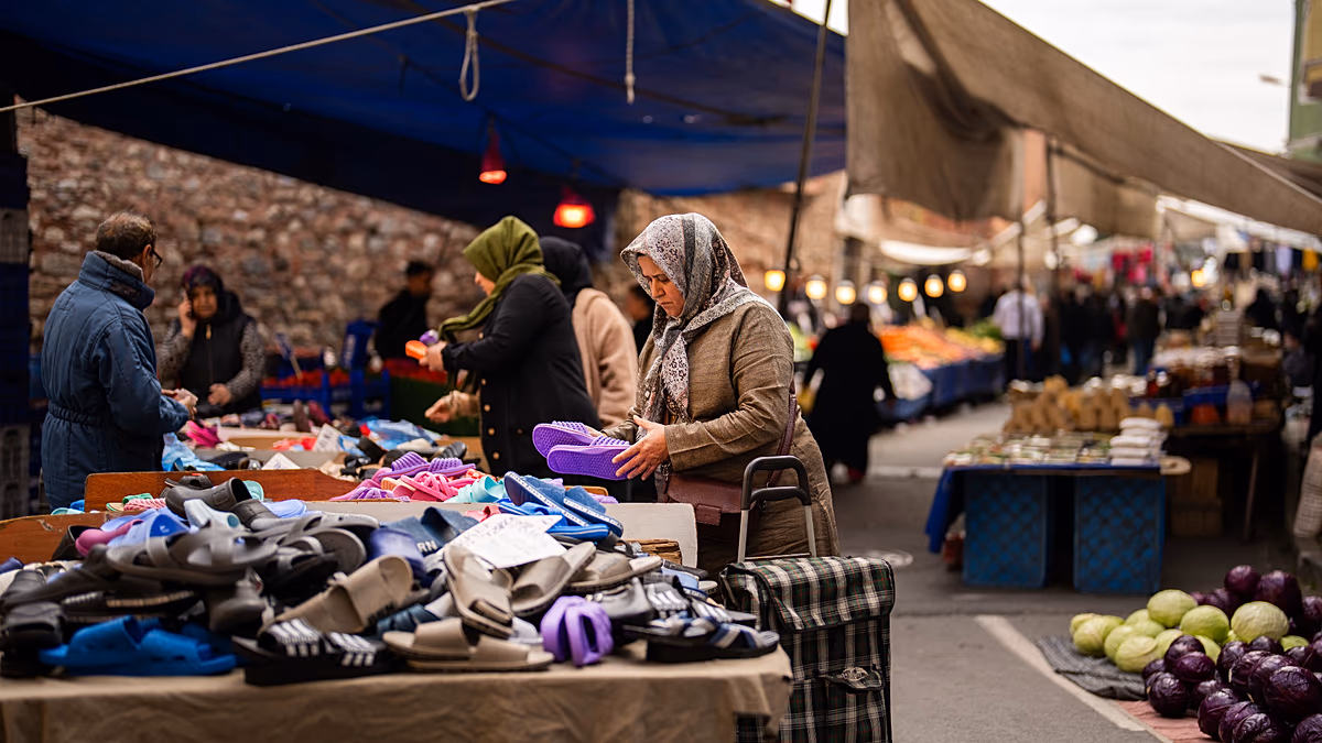 La Turquie relève ses prévisions d'inflation à 28,4% alors que le conflit au Moyen-Orient pousse les perspectives à la hausse