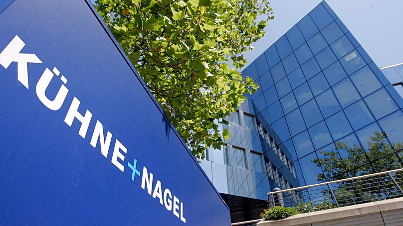 DOSSIER – Cette photo d'archive du 24 juillet 2006 montre le siège social du plus grand transitaire maritime au monde, la société suisse Kuehne + Nagel, à Schindellegi, en Suisse.